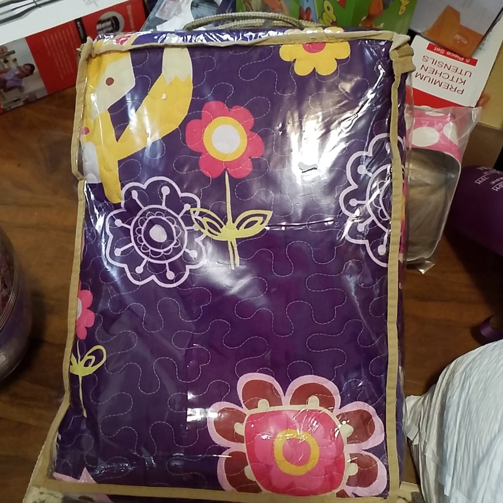 Quilt - Picture 2 of 3